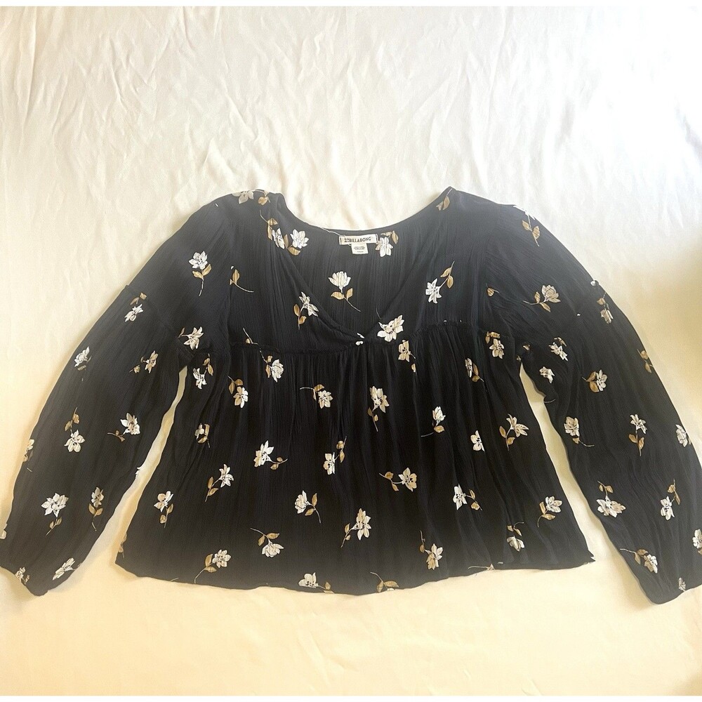 Billabong Shir Genius Floral Blouse M Black Boho Flowy V-Neck Ruffle Peasant Top